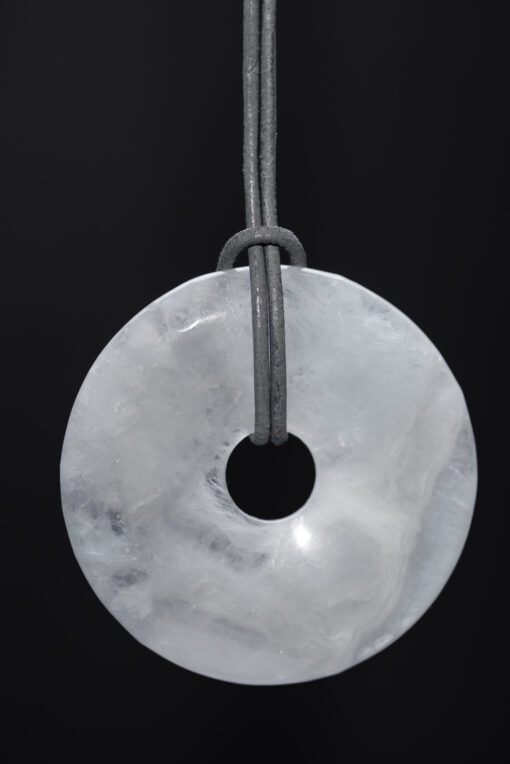 Fluoriet hanger rond